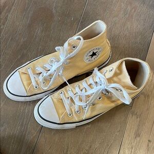 Converse High-Top Sneakers in Yellow